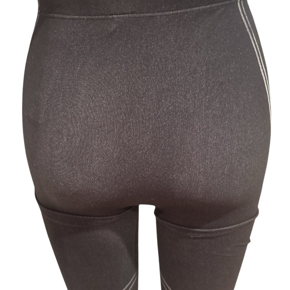 SKIMS Base Layer Set XXS 2 piece set• NWT • Rare Sold Out Color - Picture 7 of 12